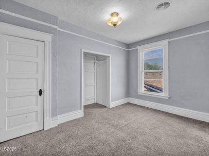 363 Roberts Street, Reno, NV 89502 Photo