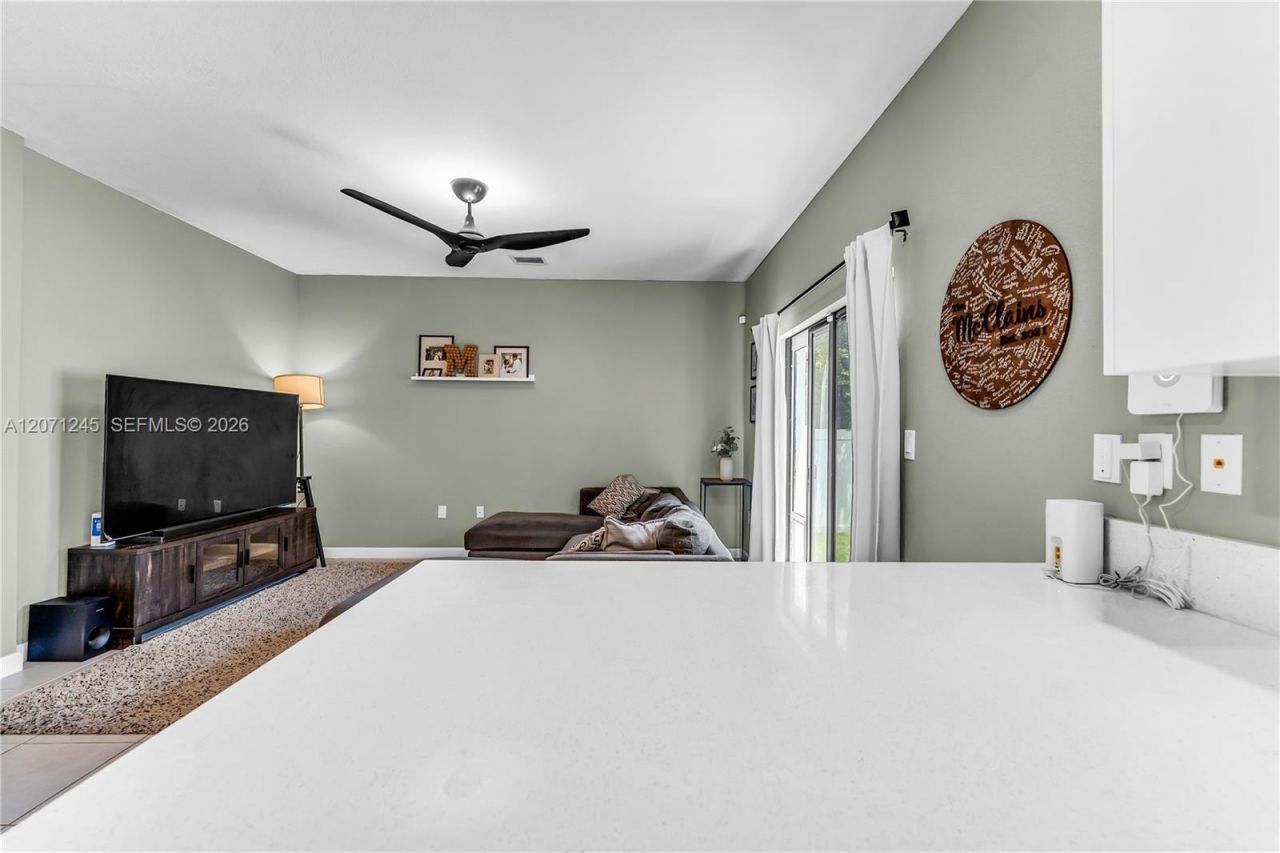 20397 NW 6th Pl, Miami Gardens, FL 33169 Photo