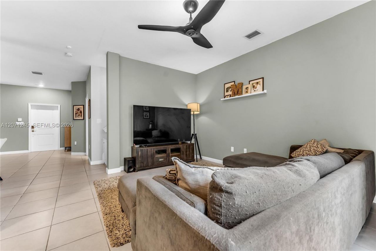 20397 NW 6th Pl, Miami Gardens, FL 33169 Photo