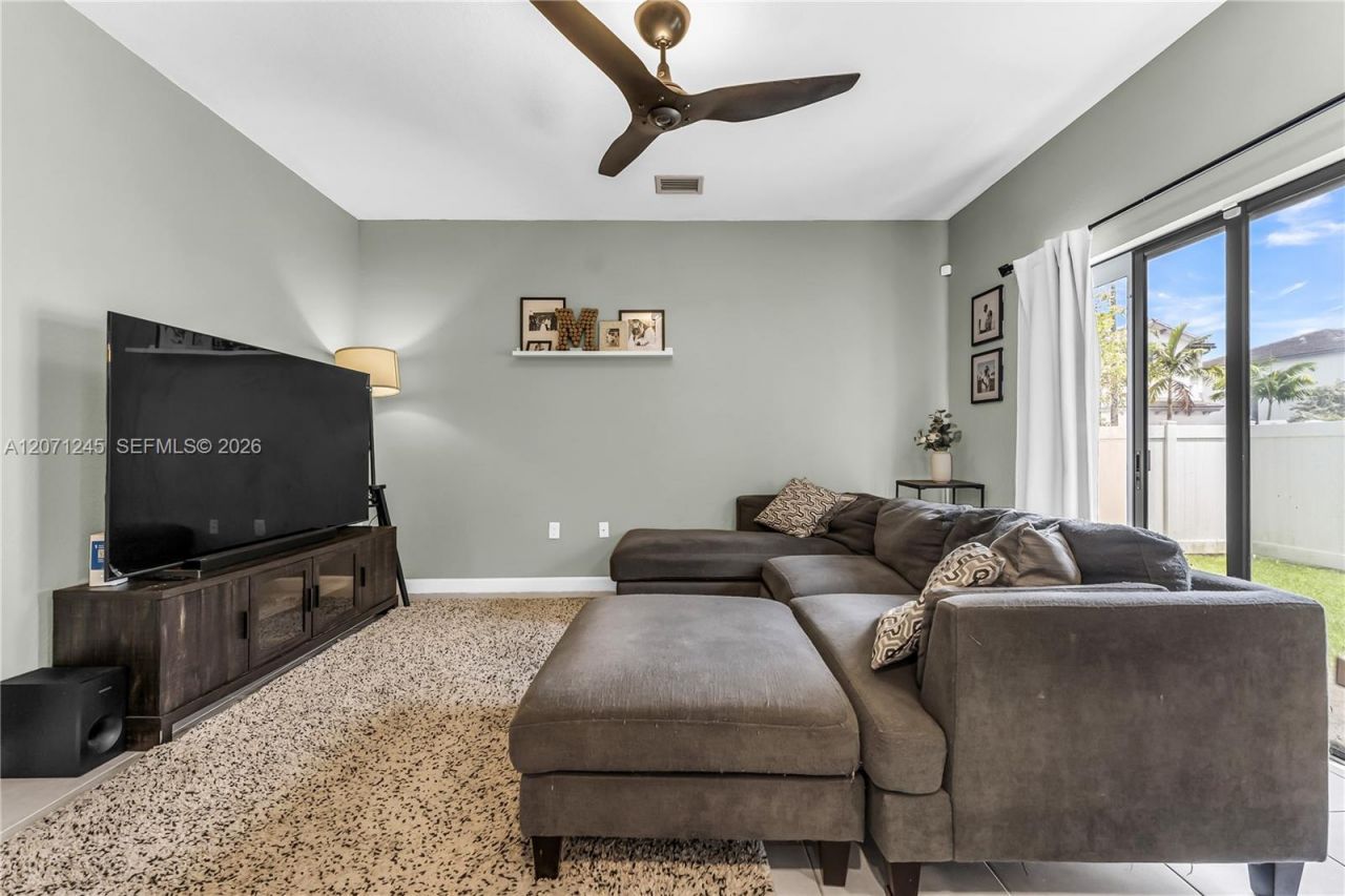 20397 NW 6th Pl, Miami Gardens, FL 33169 Photo