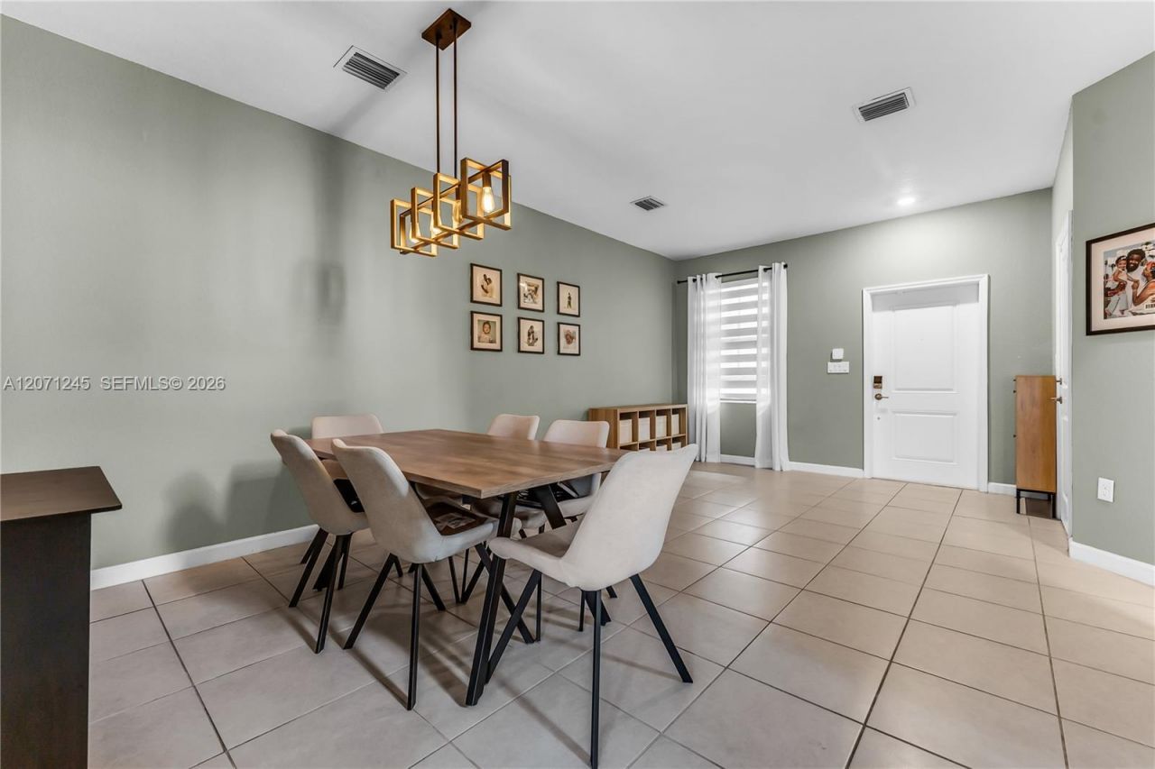 20397 NW 6th Pl, Miami Gardens, FL 33169 Photo