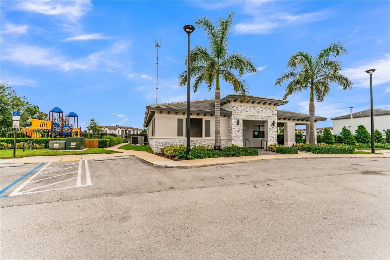 20397 NW 6th Pl, Miami Gardens, FL 33169 Photo