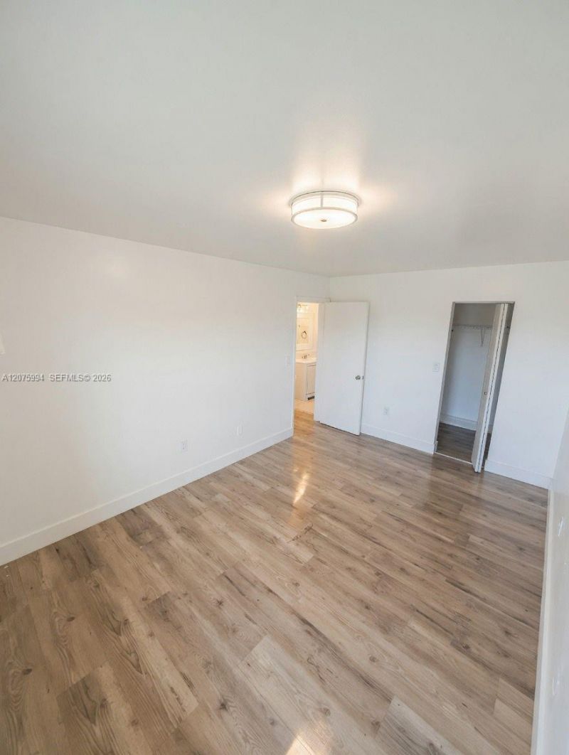 6850 W 14th Ct , Unit B17, Hialeah, FL 33014 Photo