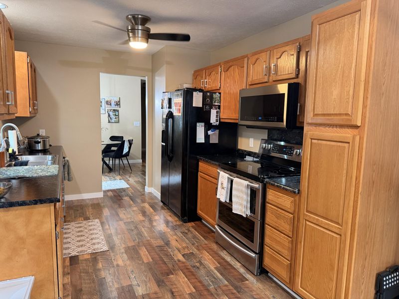 1370 Maple Leaf Court, Sidney, OH 45365 Photo 12