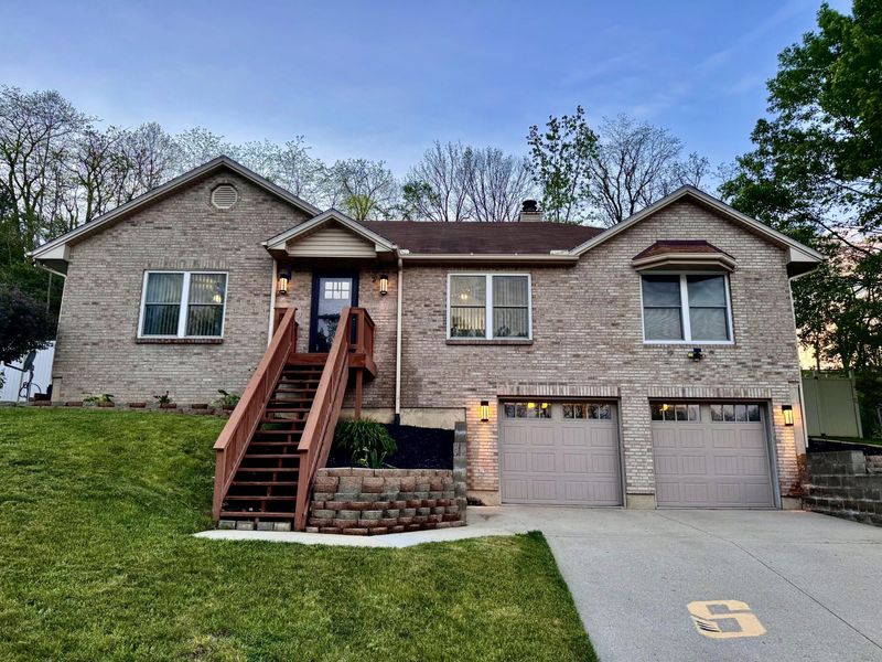 1370 Maple Leaf Court, Sidney, OH 45365 Photo 3