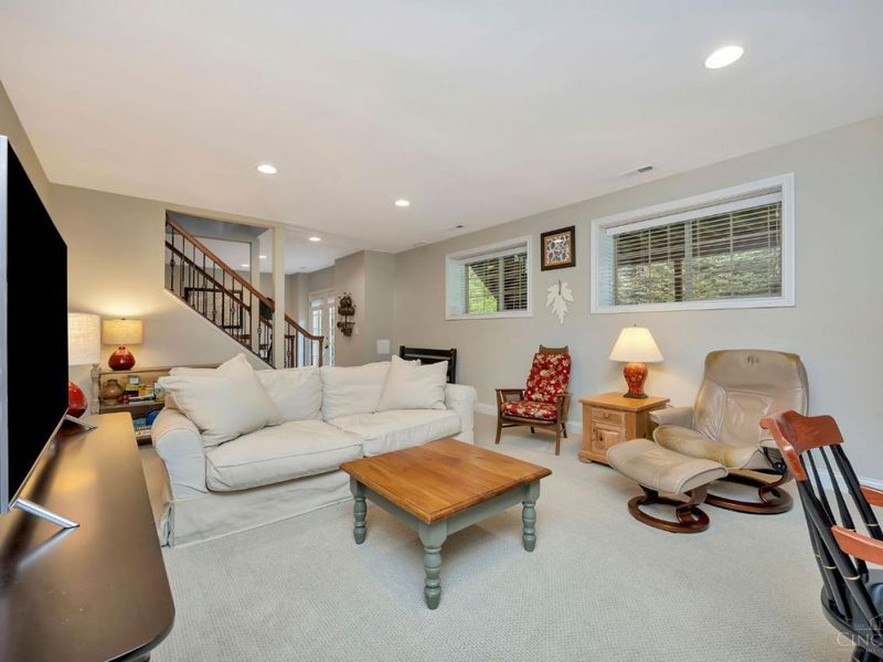 115 Hunter Woods Drive, Oxford, OH 45056 Photo 35