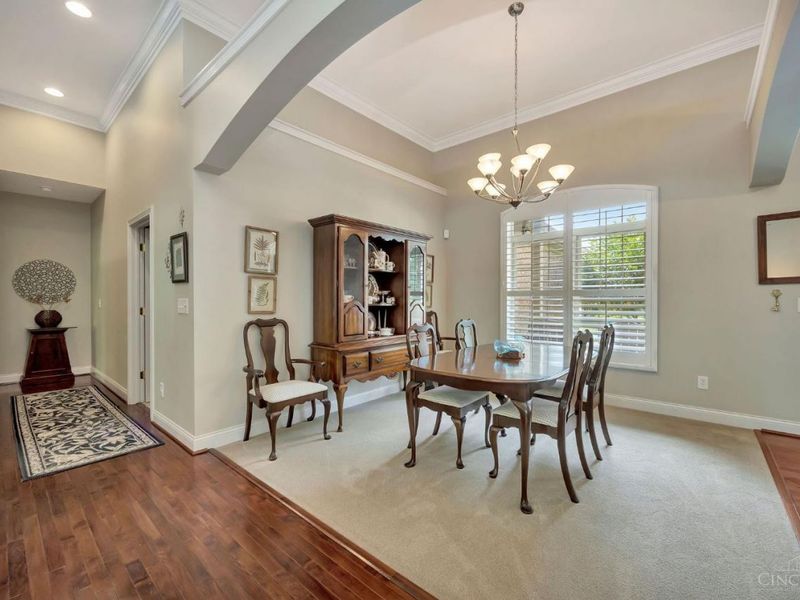 115 Hunter Woods Drive, Oxford, OH 45056 Photo 4