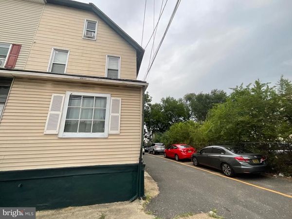 1811 RIVER AVENUE, CAMDEN, NJ 08105