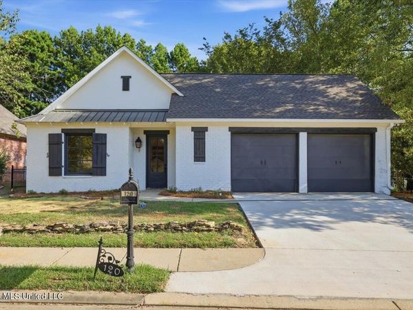 120 Hampton Chase , Madison, MS 39110