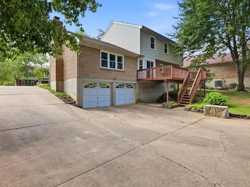 1348 Ashford Place, Florence, KY 41042 Photo 3