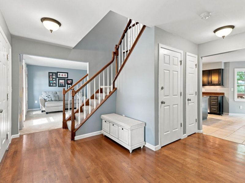 1348 Ashford Place, Florence, KY 41042 Photo 4