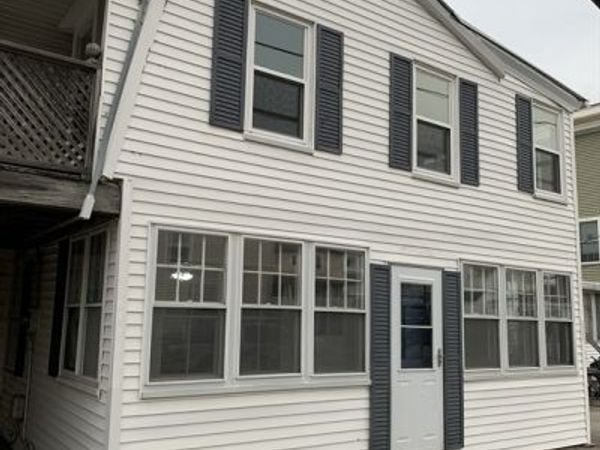 71 Central Ave, Salisbury, MA 01952