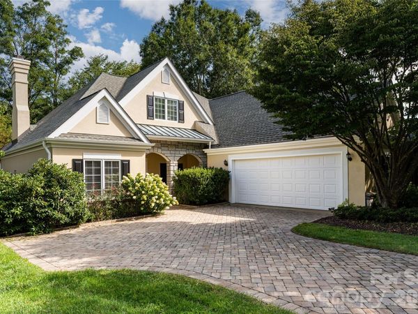 8 Clovelly Way , Asheville, NC 28803