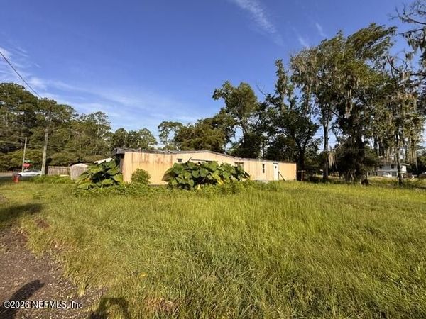 3051 VAN DARIEN Drive, Jacksonville, FL 32218