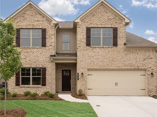 1757 Weatherbrook Circle, Lawrenceville, GA 30043