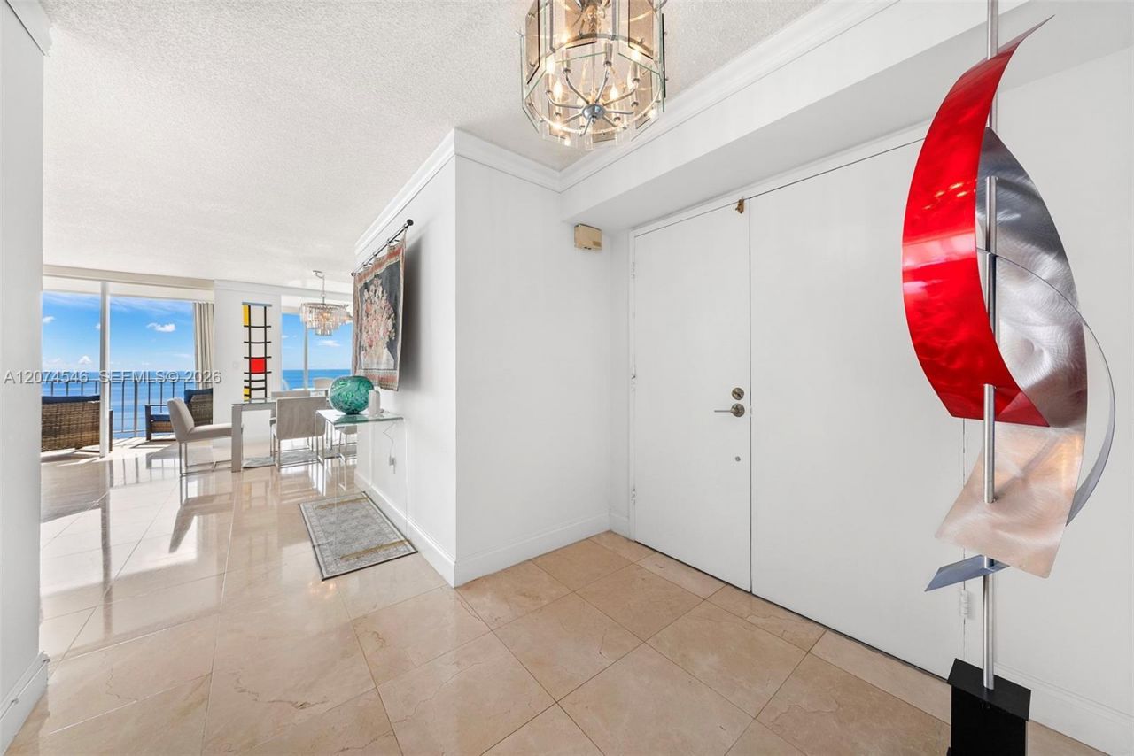 881 Ocean Dr , Unit 16F, Key Biscayne, FL 33149 Photo