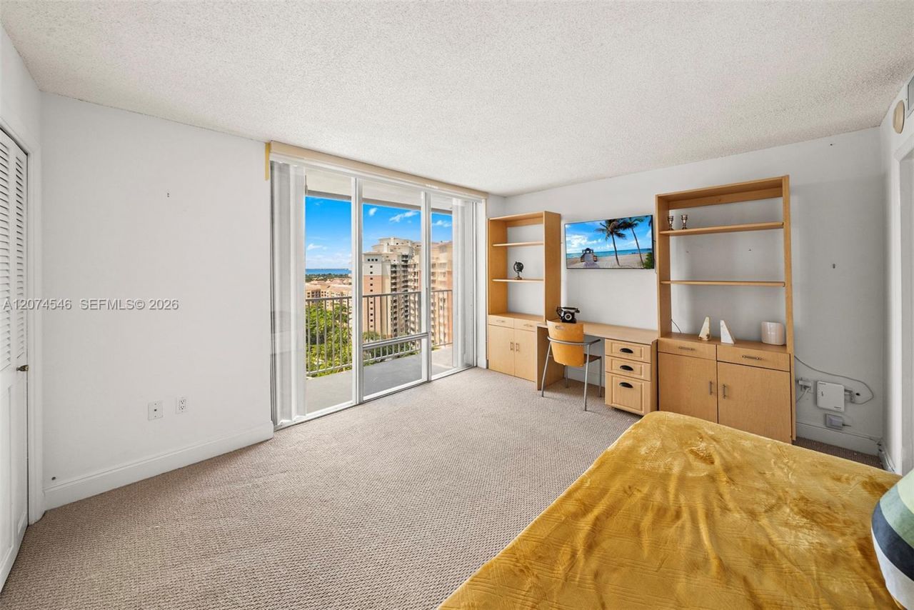 881 Ocean Dr , Unit 16F, Key Biscayne, FL 33149 Photo