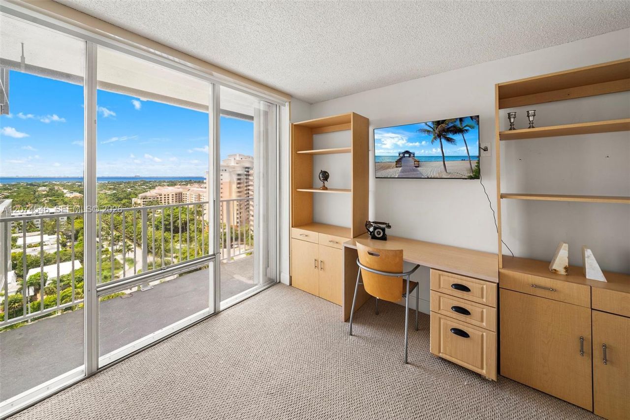 881 Ocean Dr , Unit 16F, Key Biscayne, FL 33149 Photo