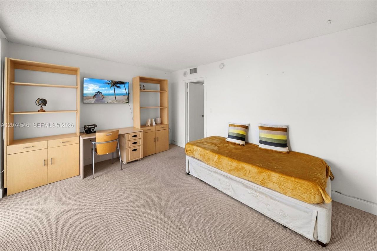 881 Ocean Dr , Unit 16F, Key Biscayne, FL 33149 Photo