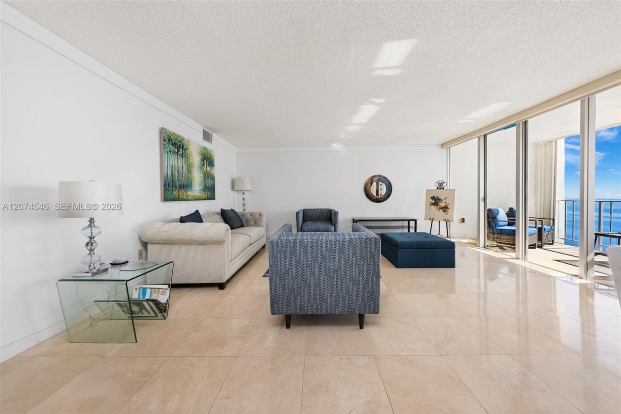 881 Ocean Dr , Unit 16F, Key Biscayne, FL 33149 Photo