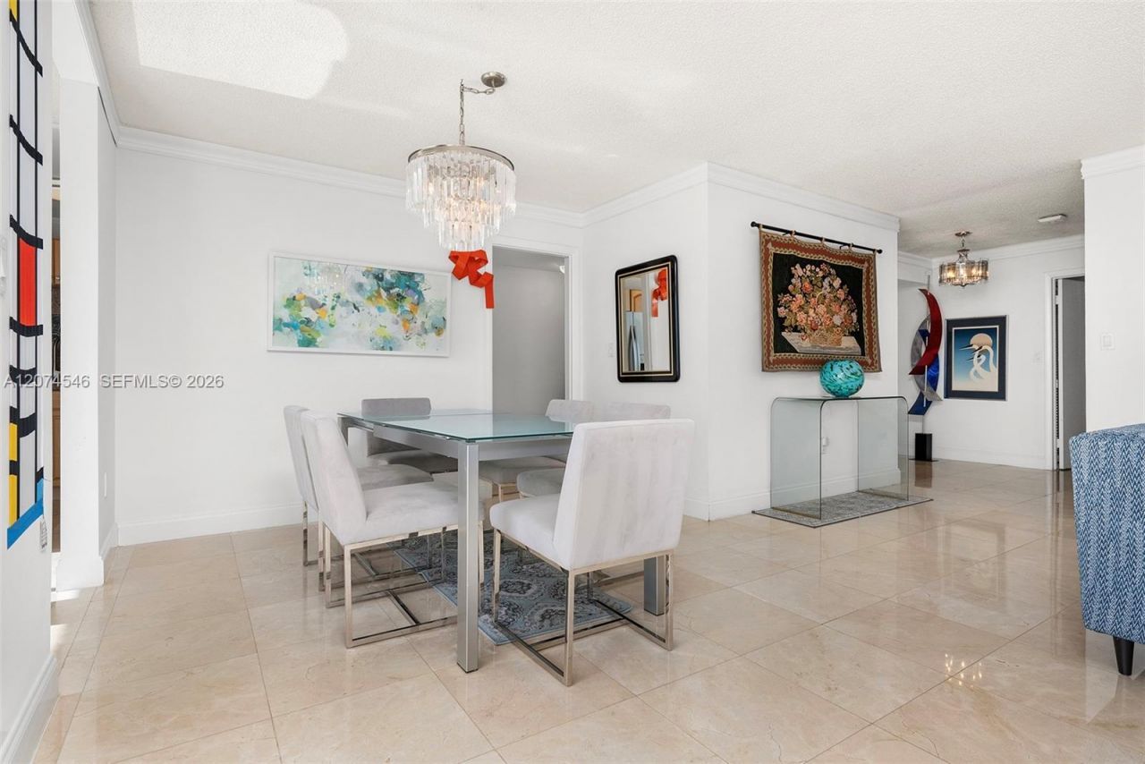 881 Ocean Dr , Unit 16F, Key Biscayne, FL 33149 Photo
