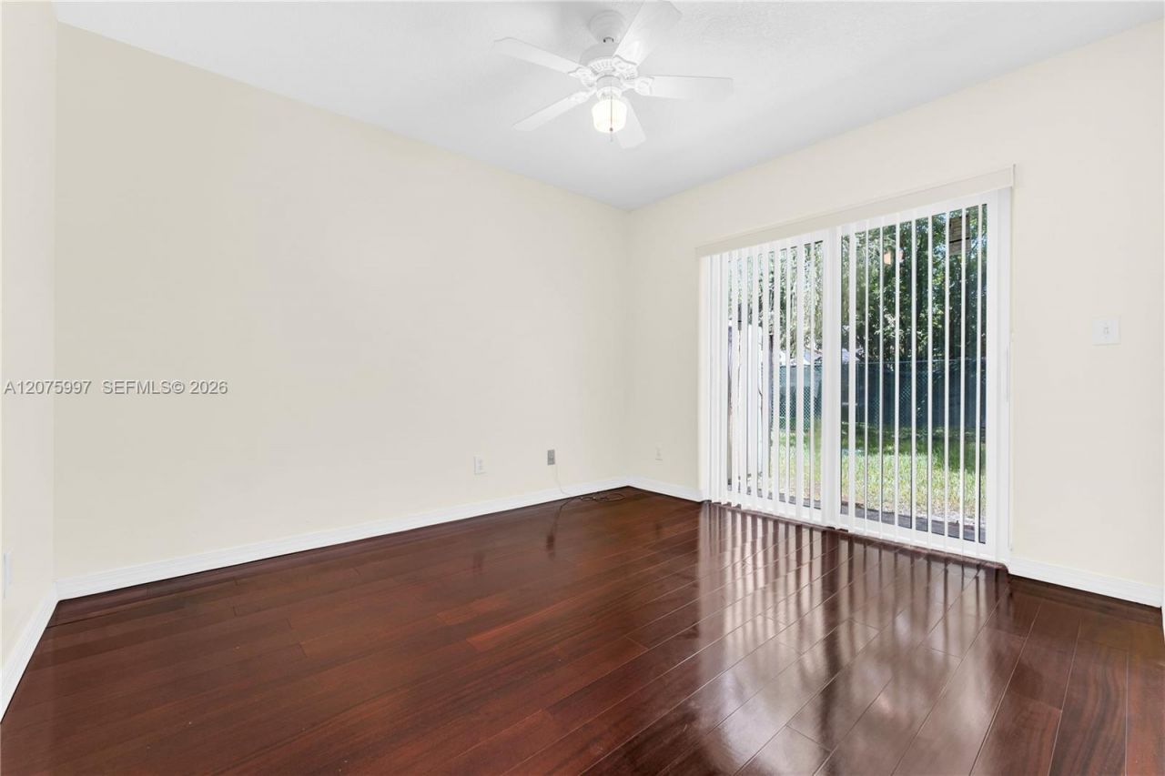127 NW 108th Ave , Unit 643L, Pembroke Pines, FL 33026 Photo