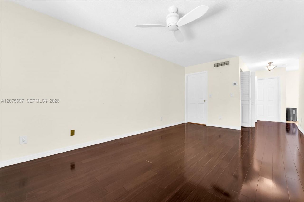 127 NW 108th Ave , Unit 643L, Pembroke Pines, FL 33026 Photo