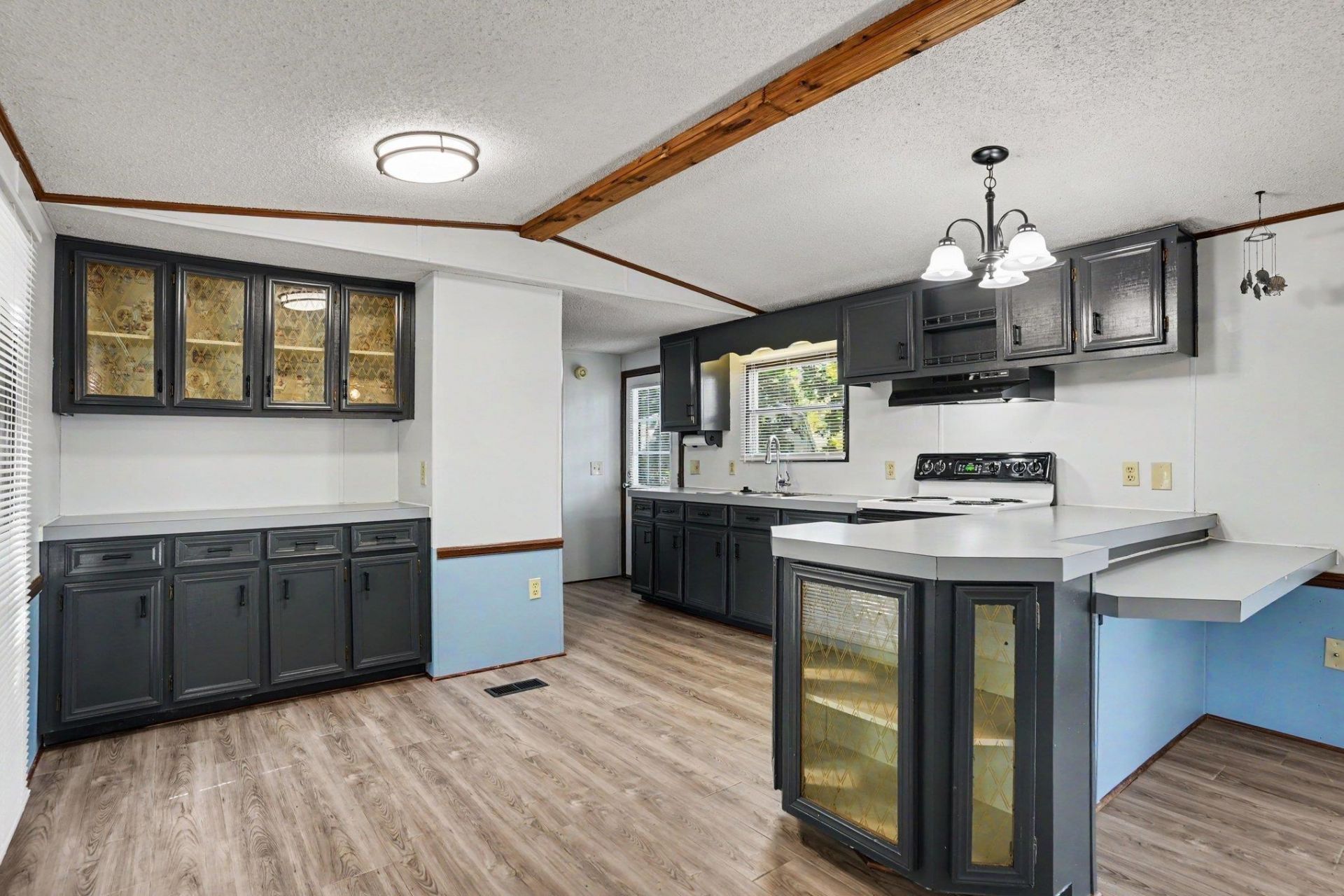 1525 Virgo Ln. Photo 7