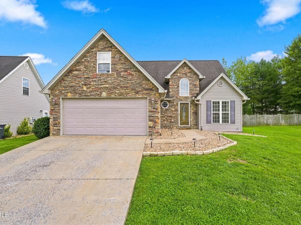 225 Jaybird Court, Bristol, TN 37620