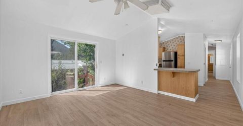 176 Crescent Drive, Stateline, NV 89449 Photo