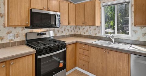 176 Crescent Drive, Stateline, NV 89449 Photo