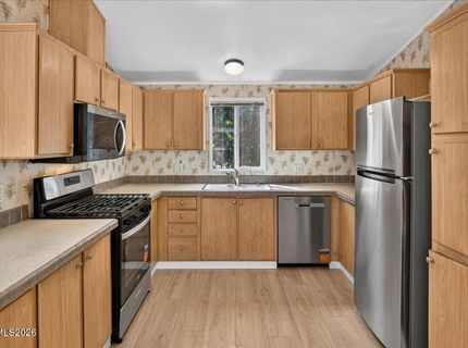 176 Crescent Drive, Stateline, NV 89449 Photo