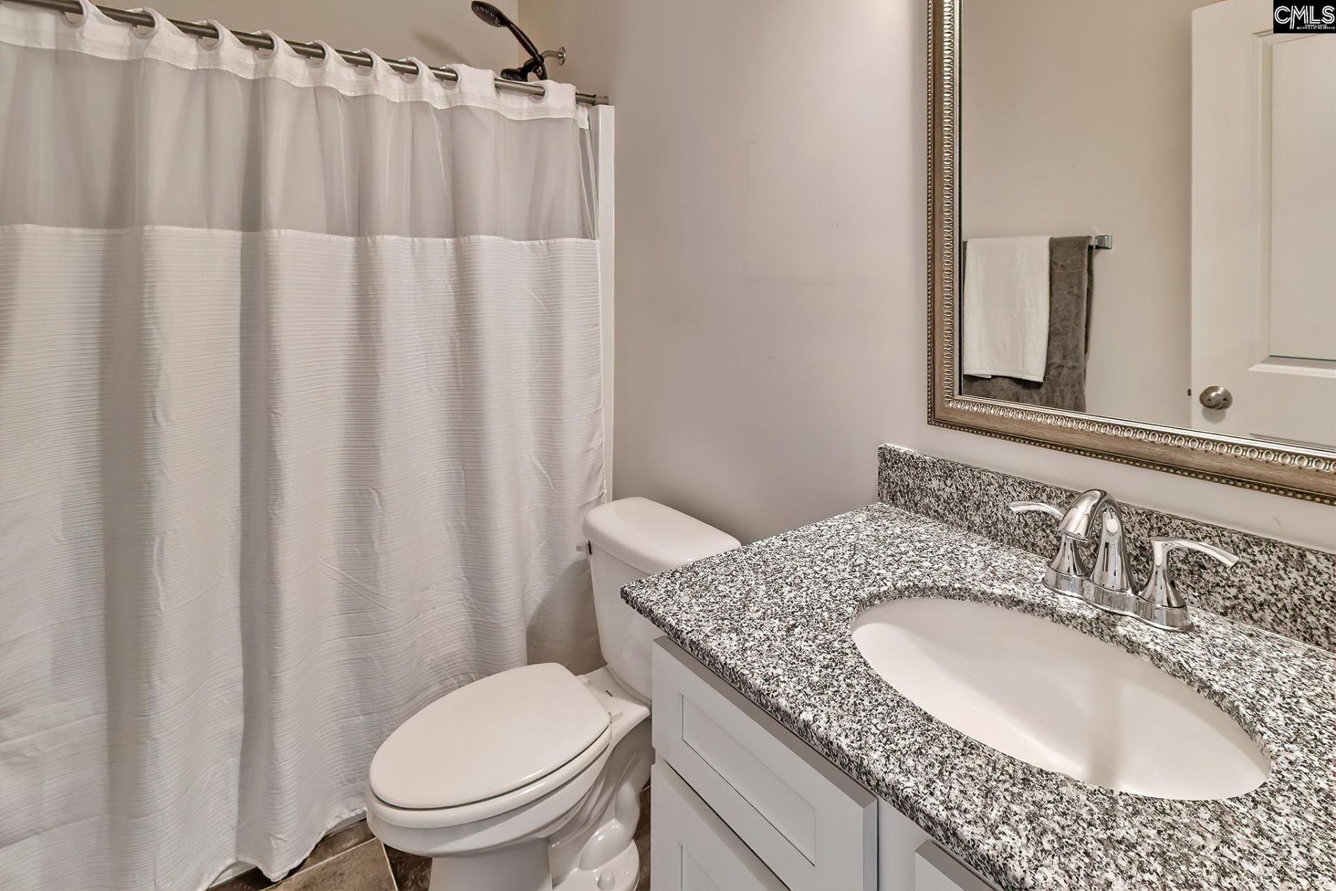 931 Cornwallis Way  Photo 14