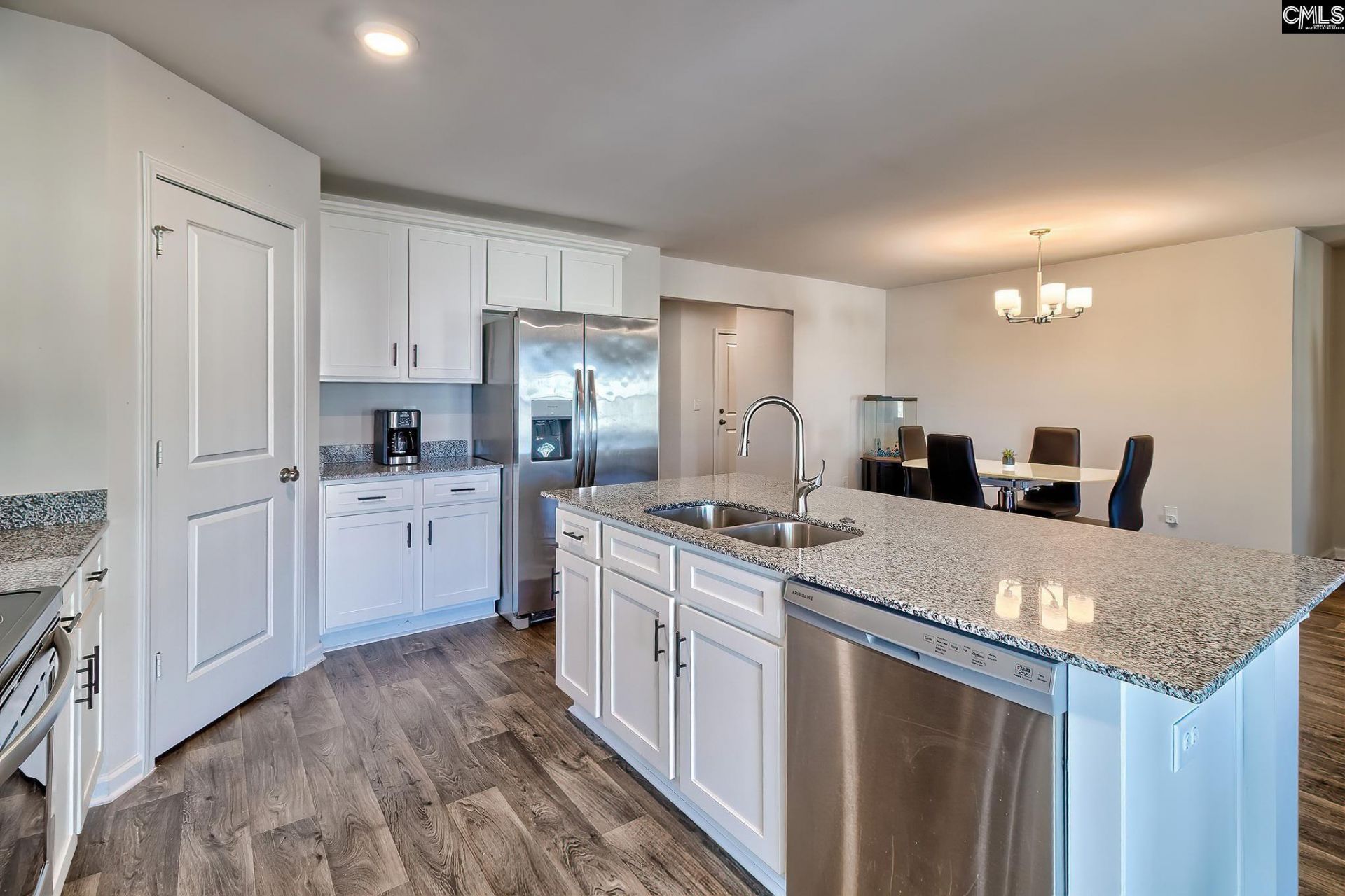 931 Cornwallis Way  Photo 22