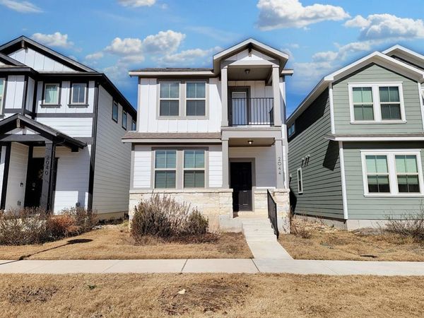 2044 Arendale DR, Leander, TX 78641
