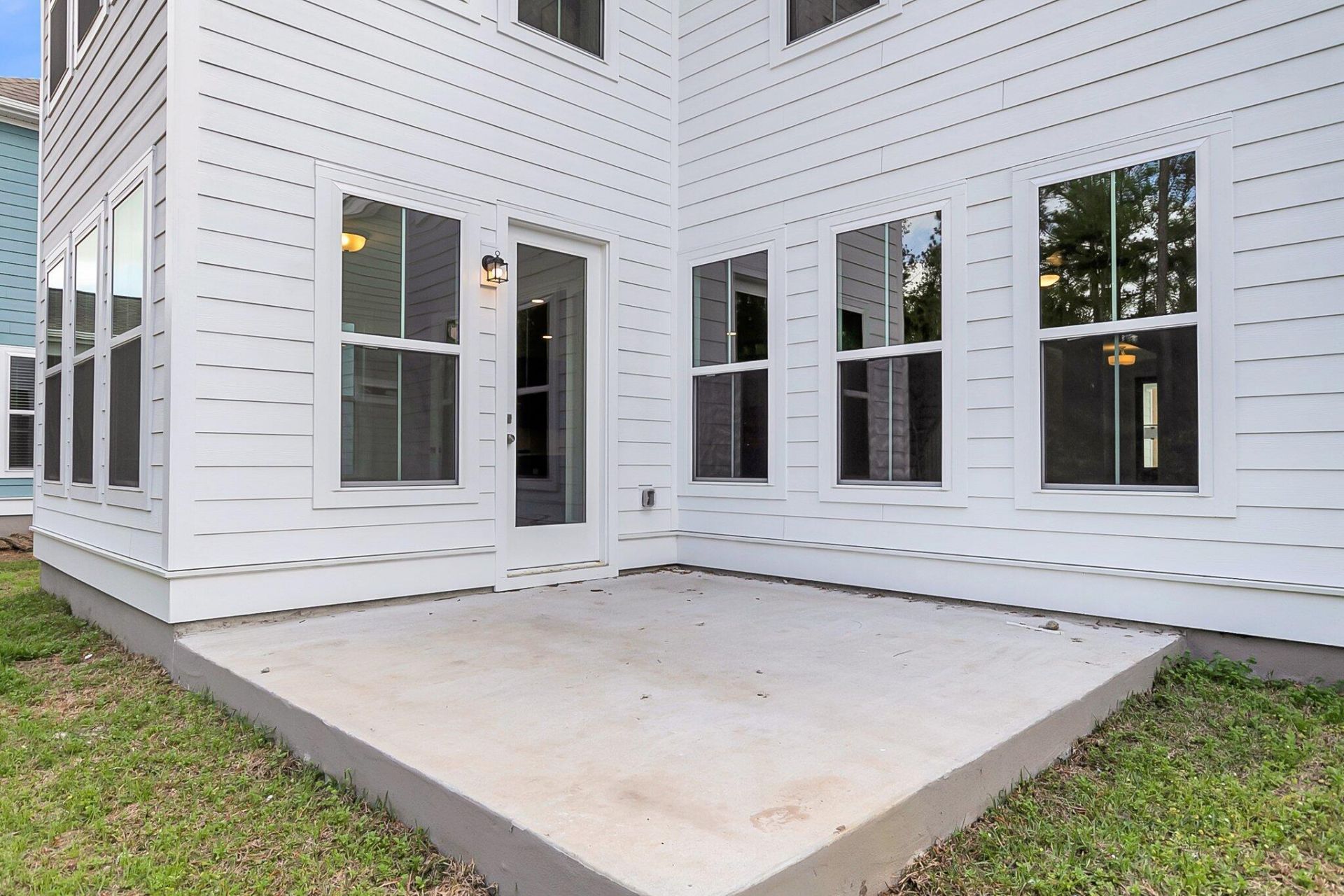 5 Tuggle Lane Drive Photo 10