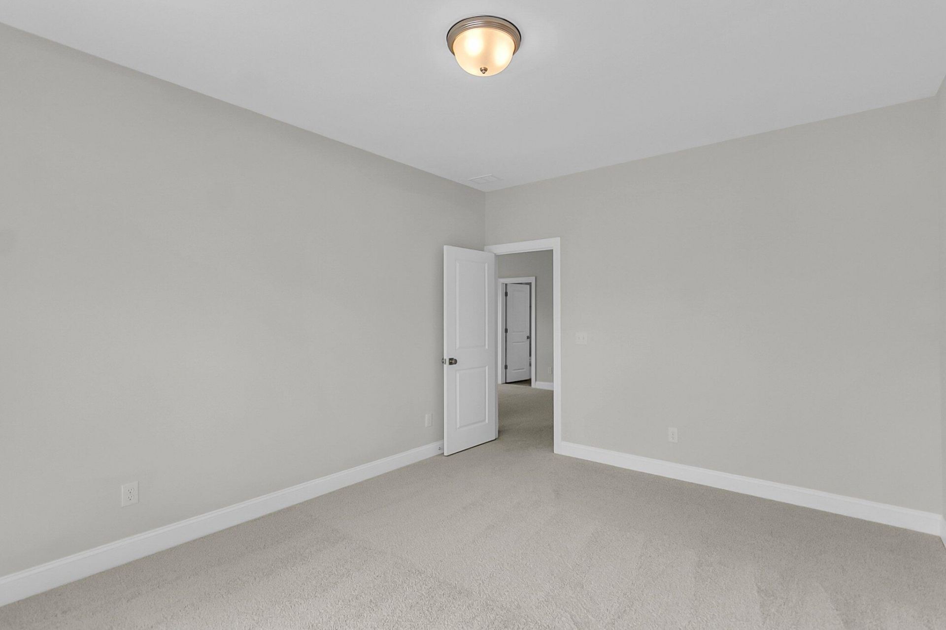 5 Tuggle Lane Drive Photo 34
