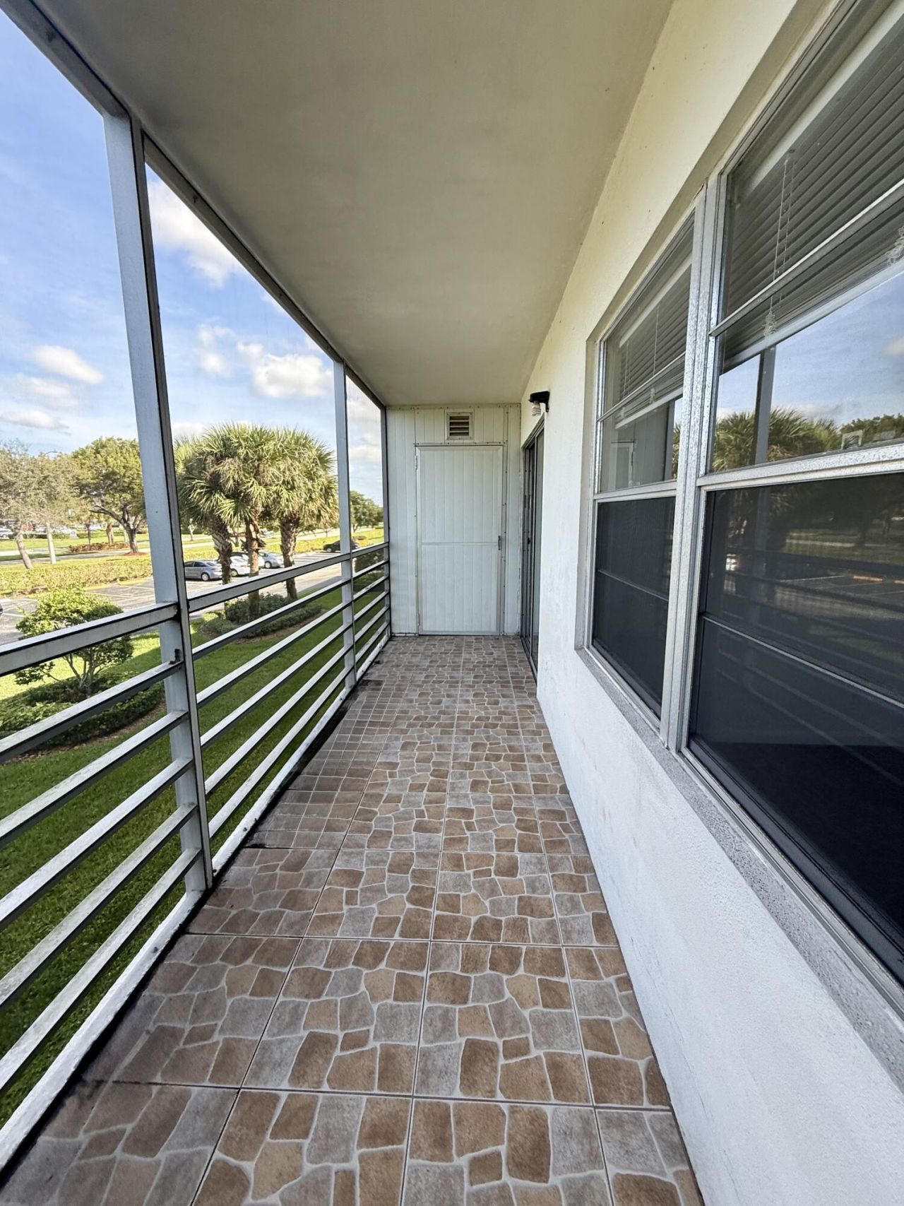 402 Brighton J, Unit J, Boca Raton, FL 33434 Photo