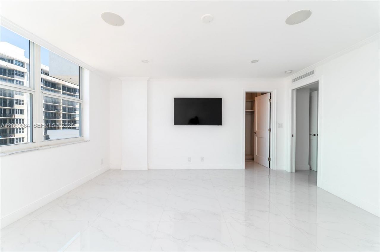 1200 S Ocean Blvd , Unit 11H, Boca Raton, FL 33432 Photo