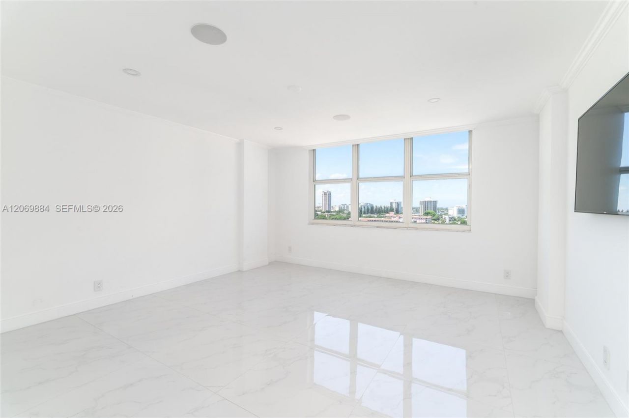 1200 S Ocean Blvd , Unit 11H, Boca Raton, FL 33432 Photo