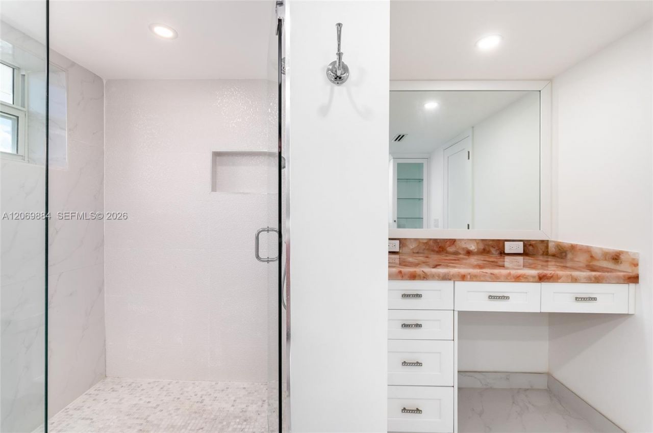 1200 S Ocean Blvd , Unit 11H, Boca Raton, FL 33432 Photo
