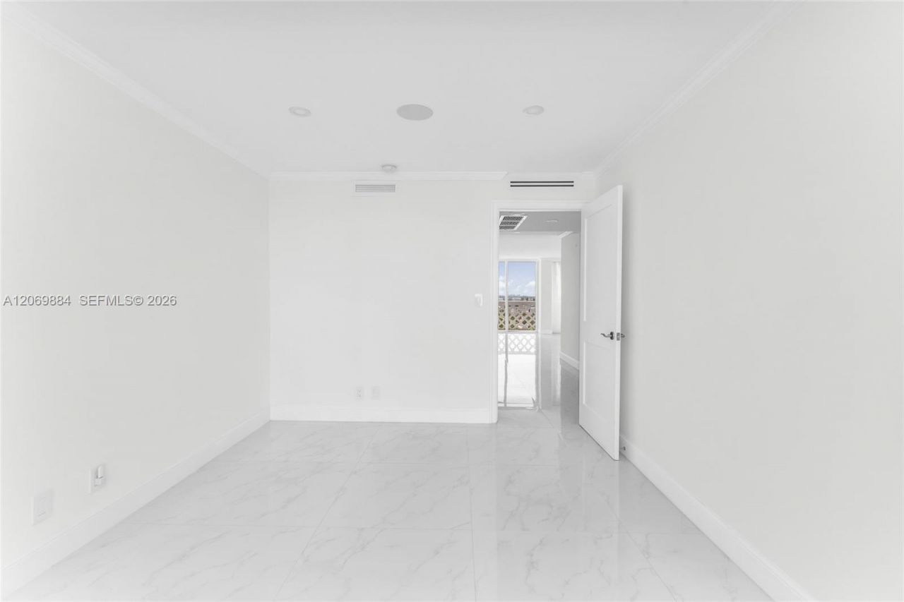 1200 S Ocean Blvd , Unit 11H, Boca Raton, FL 33432 Photo