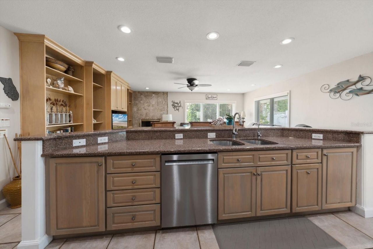 2308 Beach Trail , Indian Rocks Beach, FL 33785 Photo