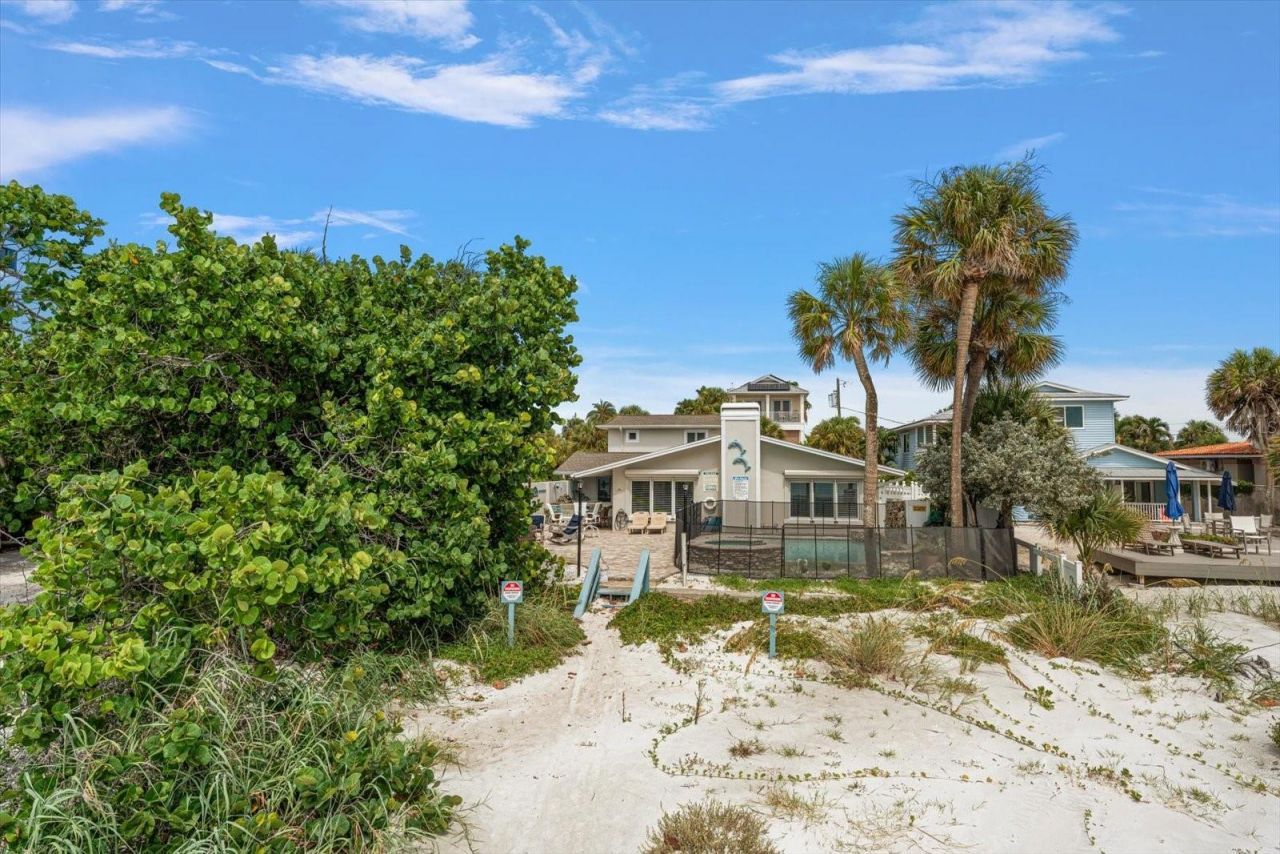 2308 Beach Trail , Indian Rocks Beach, FL 33785 Photo