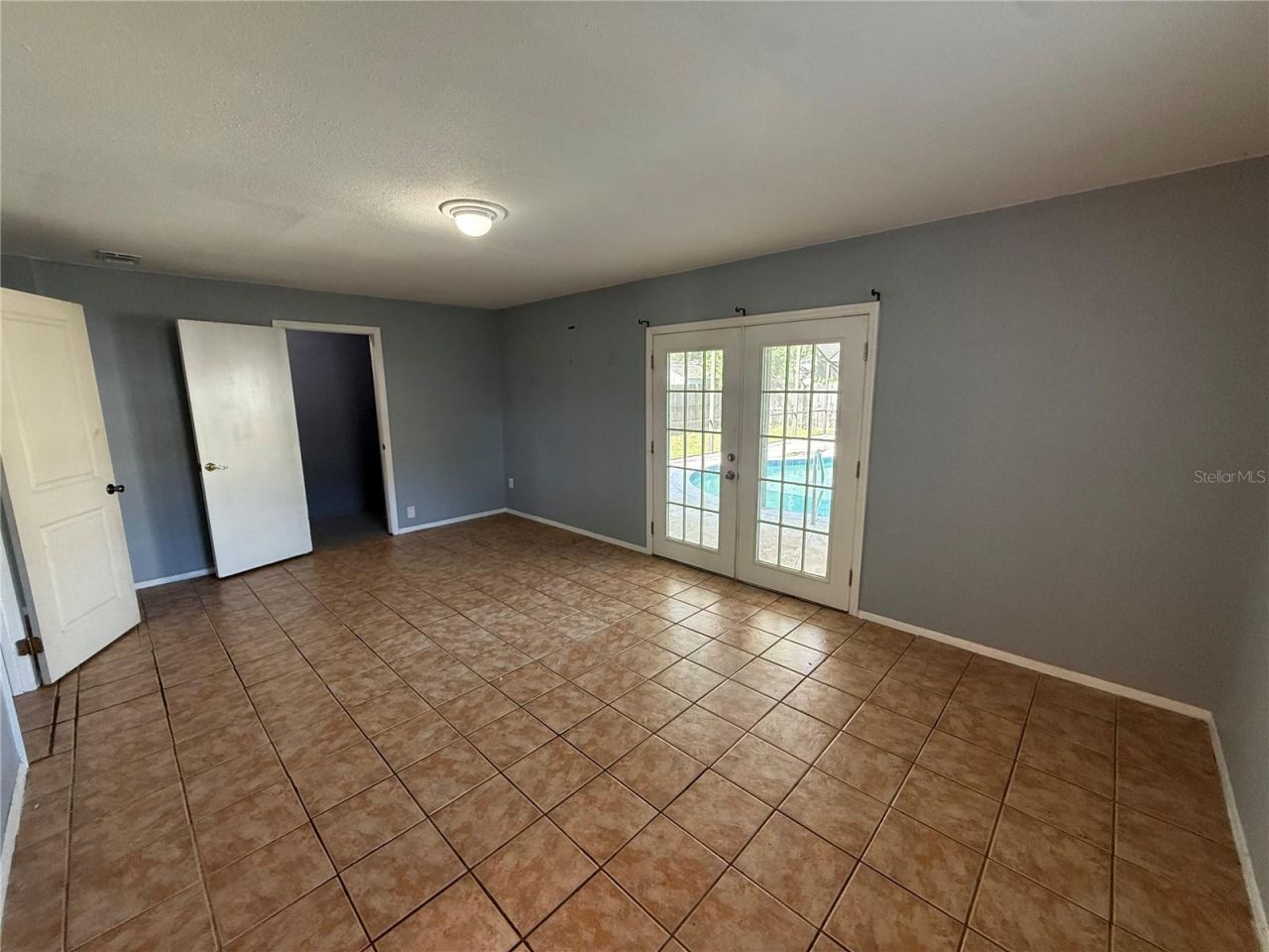 3306 Yule Tree Drive, Edgewater, FL 32141 Photo