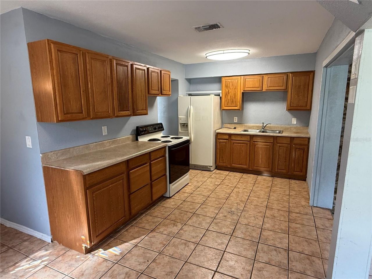 3306 Yule Tree Drive, Edgewater, FL 32141 Photo