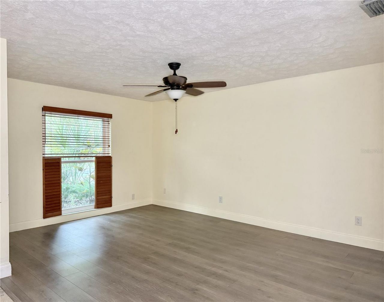 901 W River Dr , Temple Terrace, FL 33617 Photo