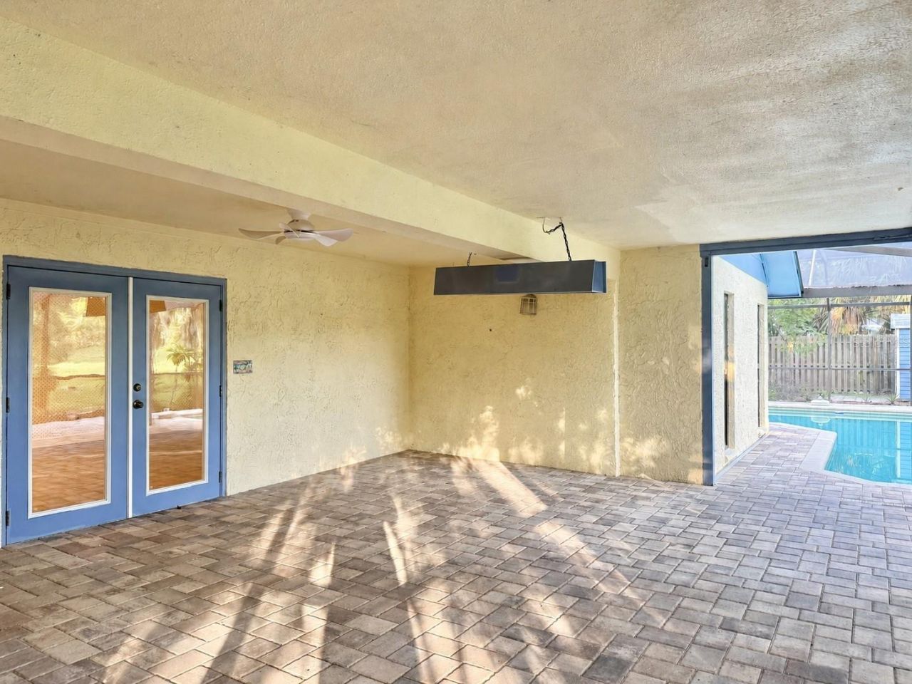 901 W River Dr , Temple Terrace, FL 33617 Photo