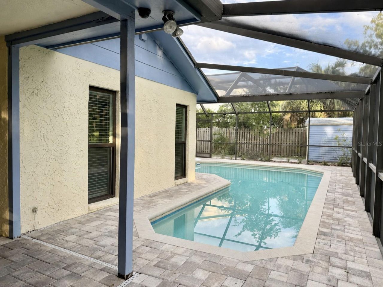 901 W River Dr , Temple Terrace, FL 33617 Photo