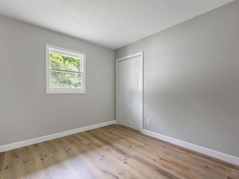 3382 Valley Wood Dr, Kettering, OH 45429 Photo 10